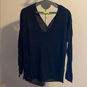 Black light weight sweater